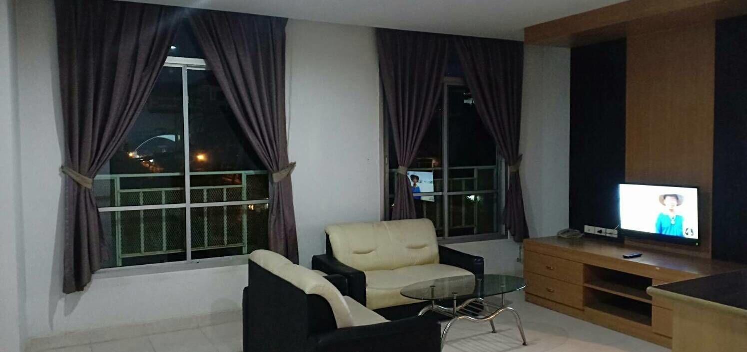 Sena House Hotel Bangkok Exterior photo