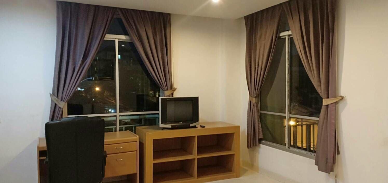 Sena House Hotel Bangkok Exterior photo