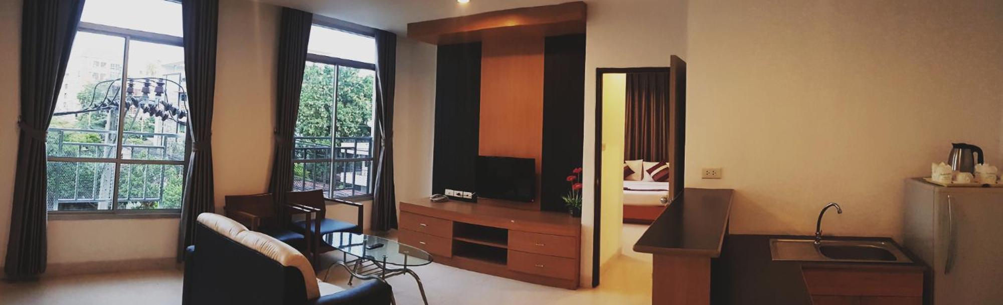 Sena House Hotel Bangkok Exterior photo