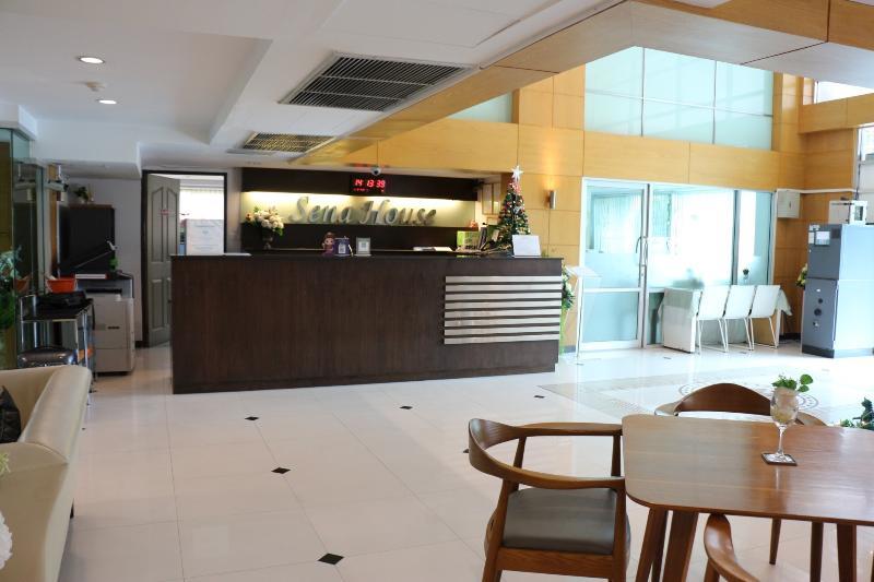 Sena House Hotel Bangkok Exterior photo